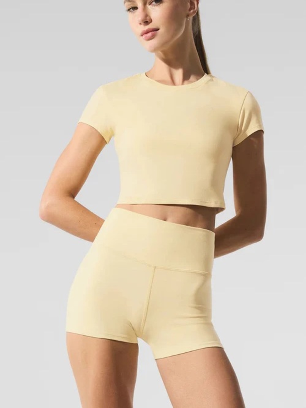 Alo Soft Crop Finesse Short Sleeve